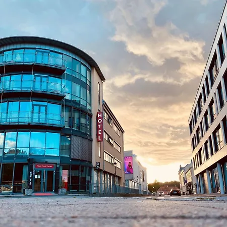 索恩哈尔顿酒店 酒店 4*