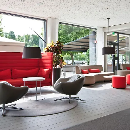 索恩哈尔顿酒店 酒店