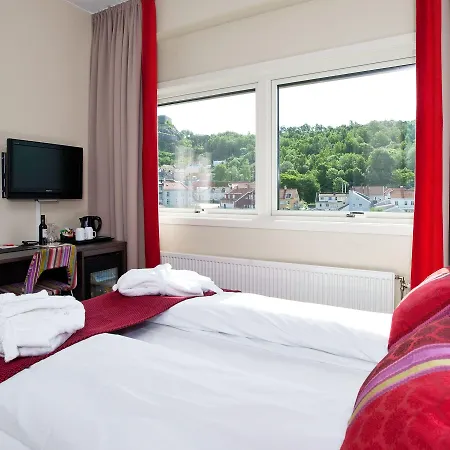 索恩哈尔顿酒店 4*